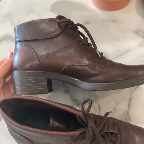 Classic Elements Genuine Leather Ankle Boots Size 7.5 - Picture 2 of 11